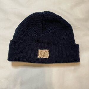 🐶🐶🐶C.C Baby OS navy blue beanie🐶🐶🐶